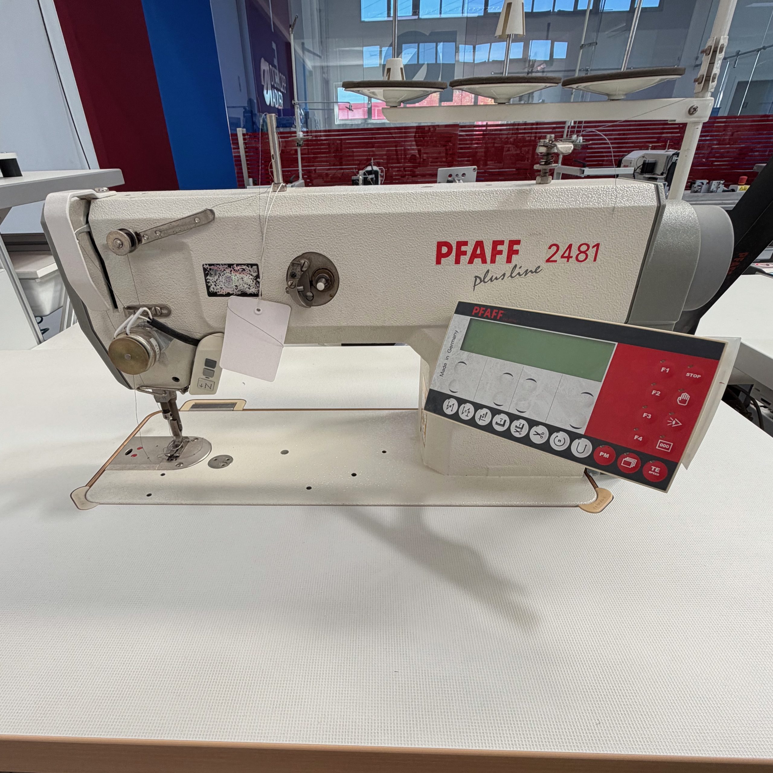 Pfaff 2481-8-12 - Image 1