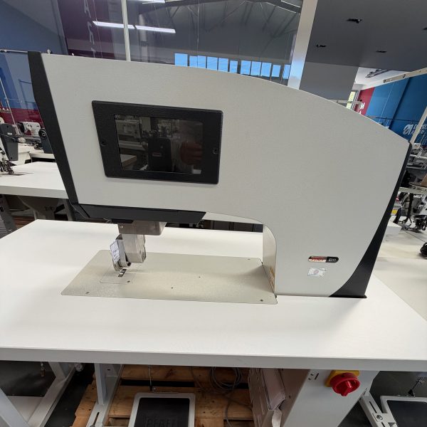 Pfaff 3811