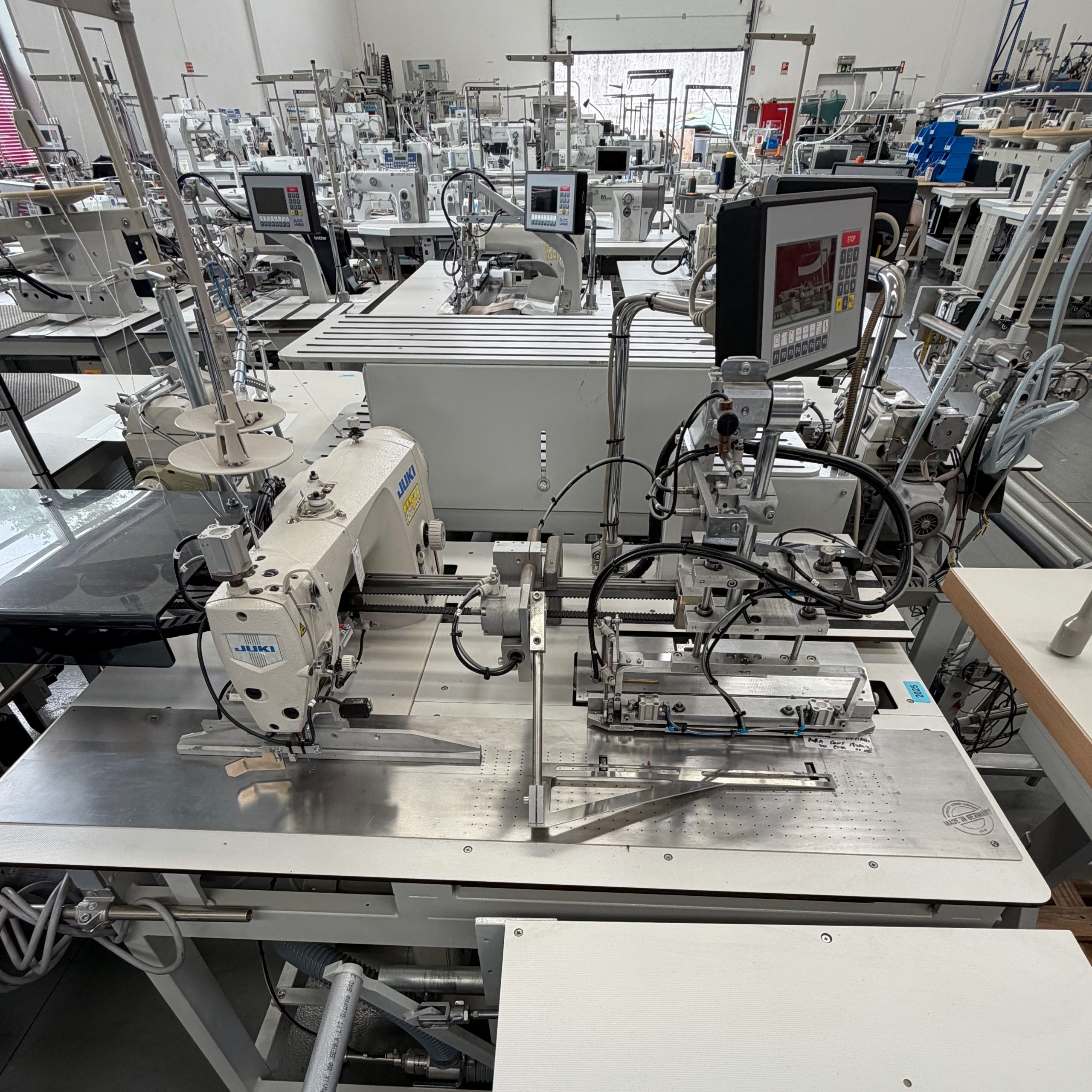 ASS 5700 - Image 1