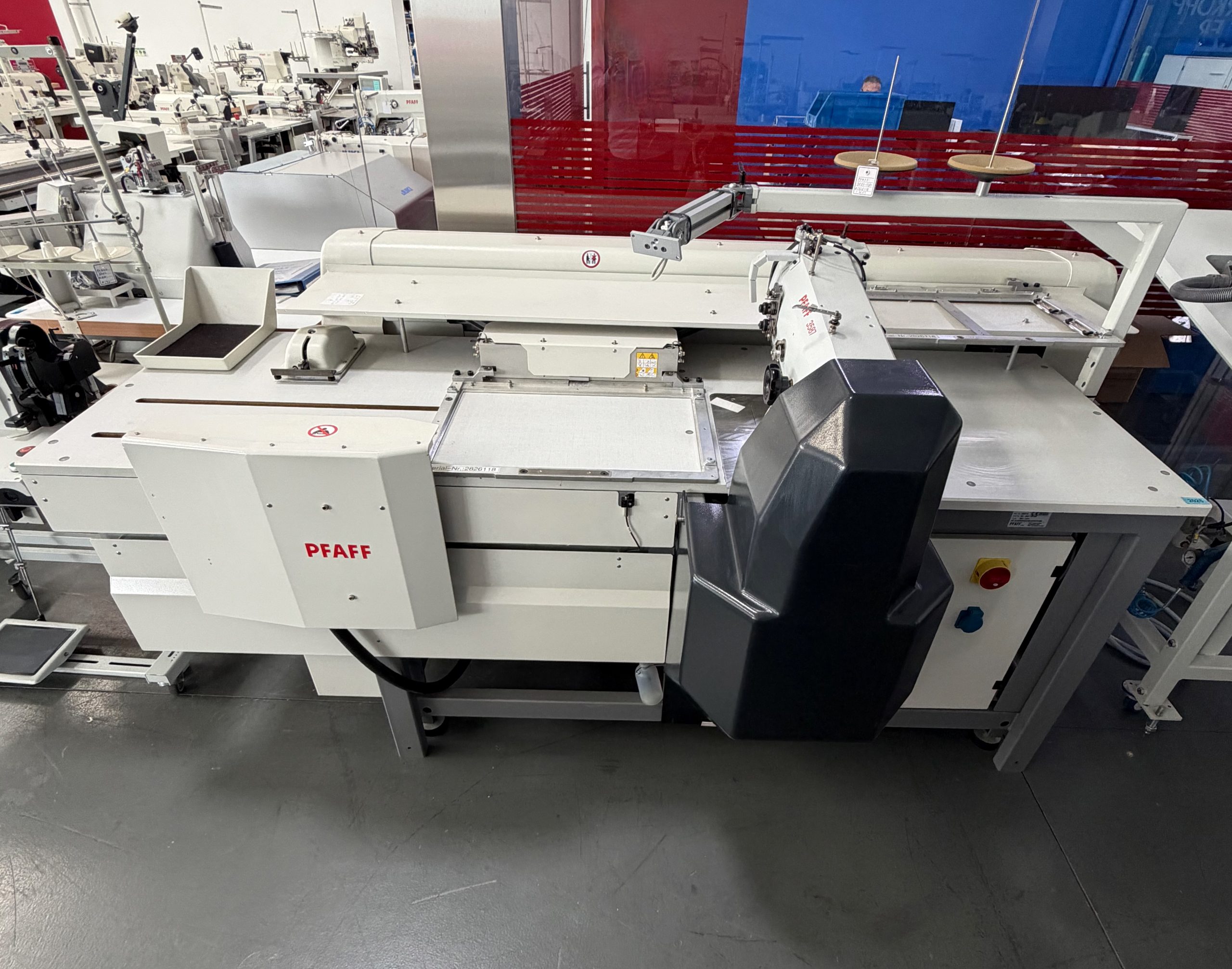 Pfaff 3587-12-01 - Image 1