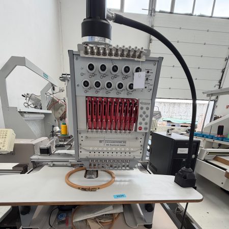 STICKMASCHINE F7110-P6-2016