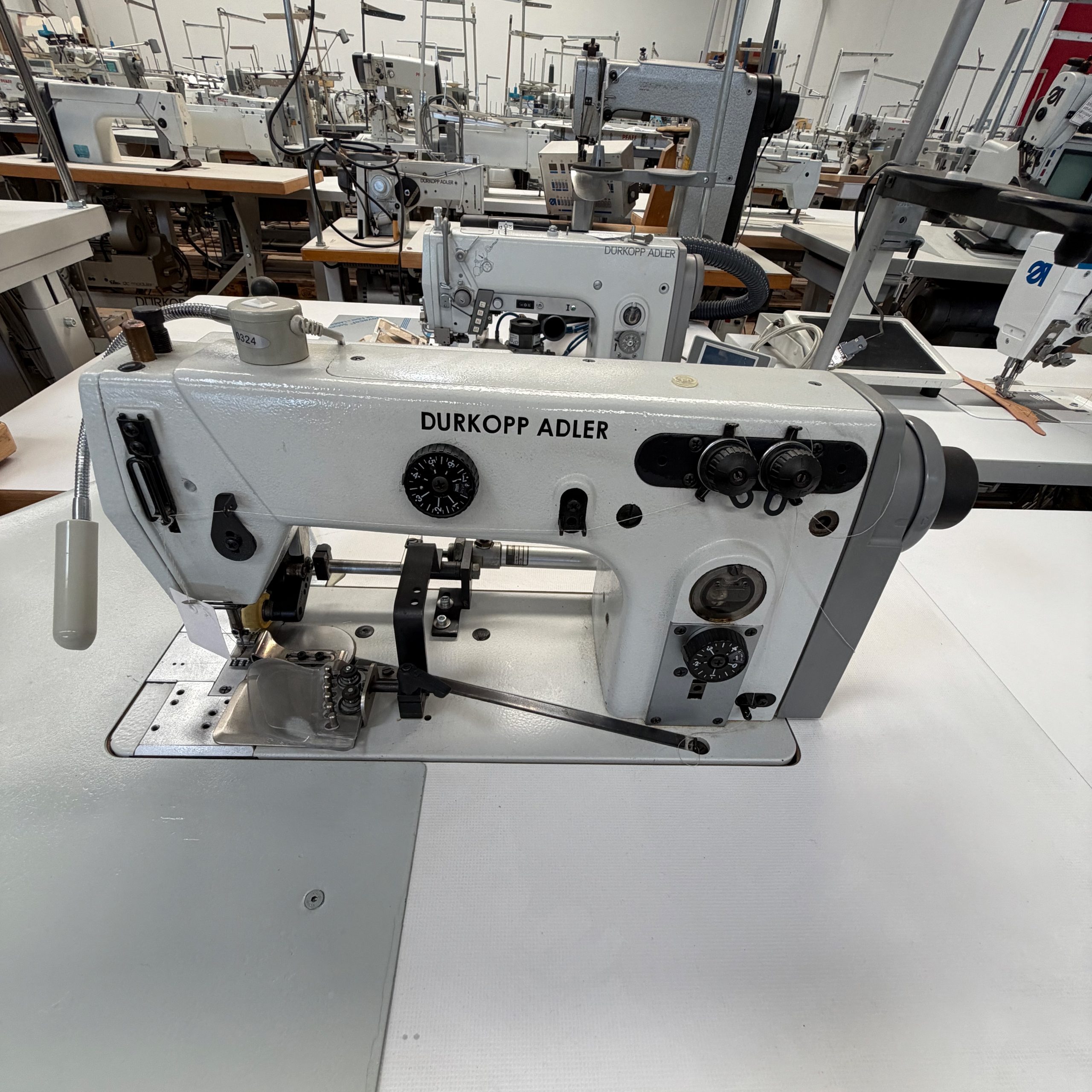 DA 550-8 - Image 1