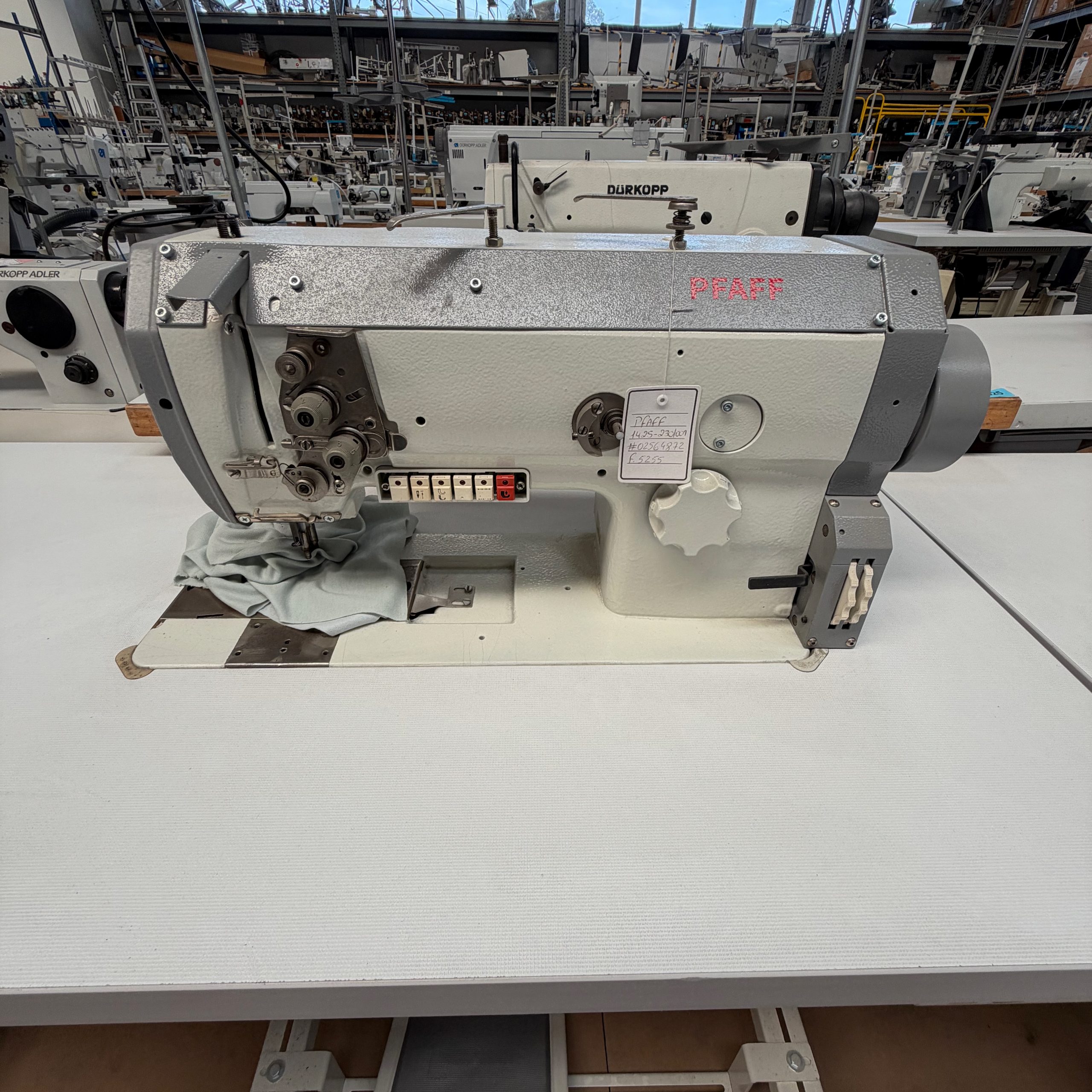 Pfaff 1425-230-001 - Image 1