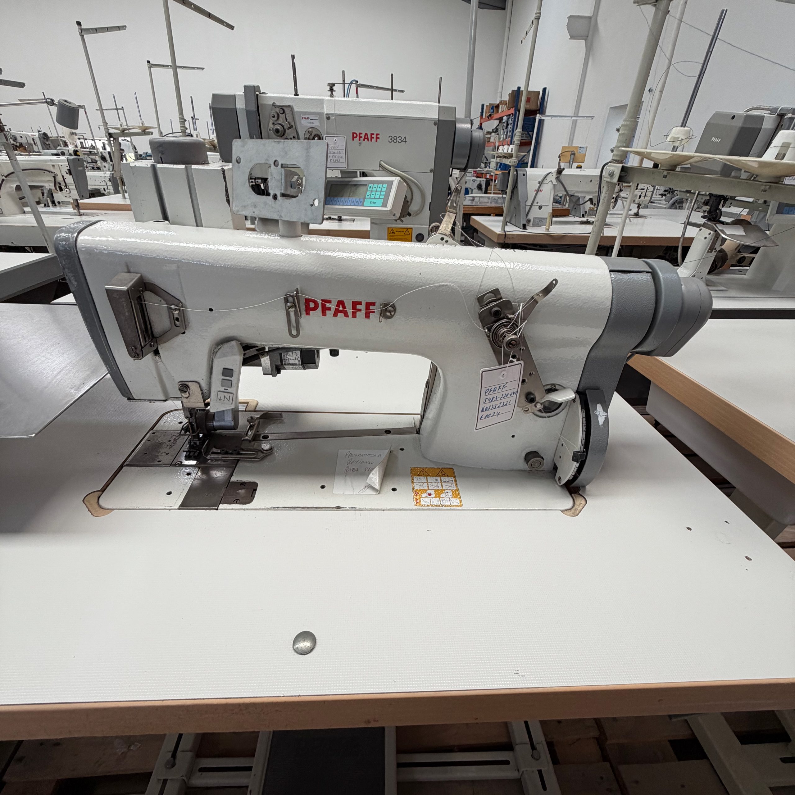Pfaff 5483-220-049 - Image 1