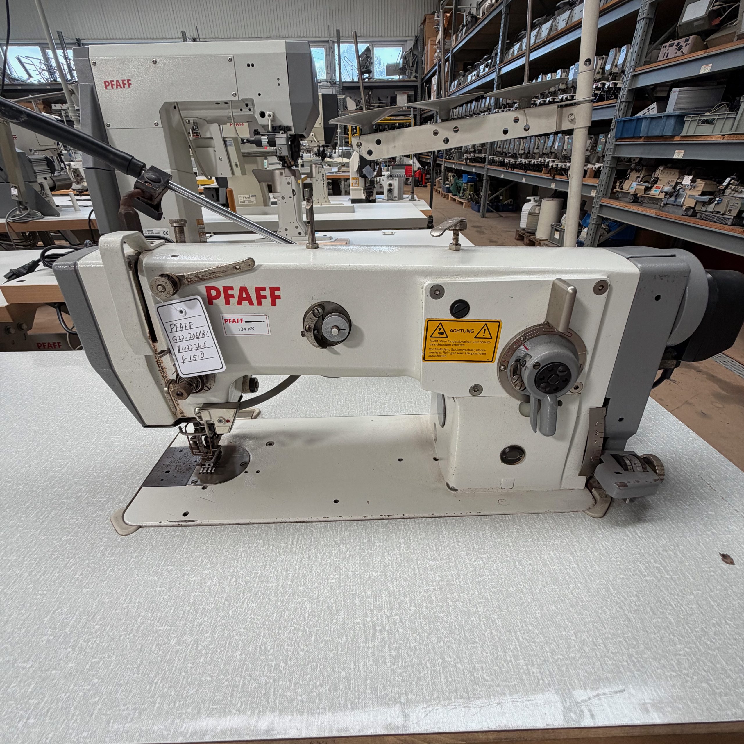 Pfaff 937-706-81 - Image 1
