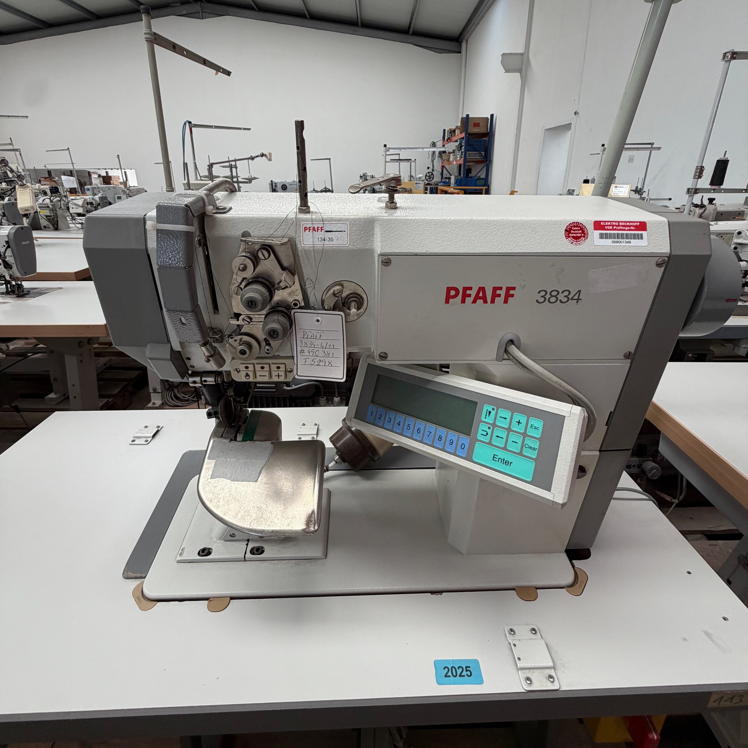 Pfaff 3834-4-11 - Image 1