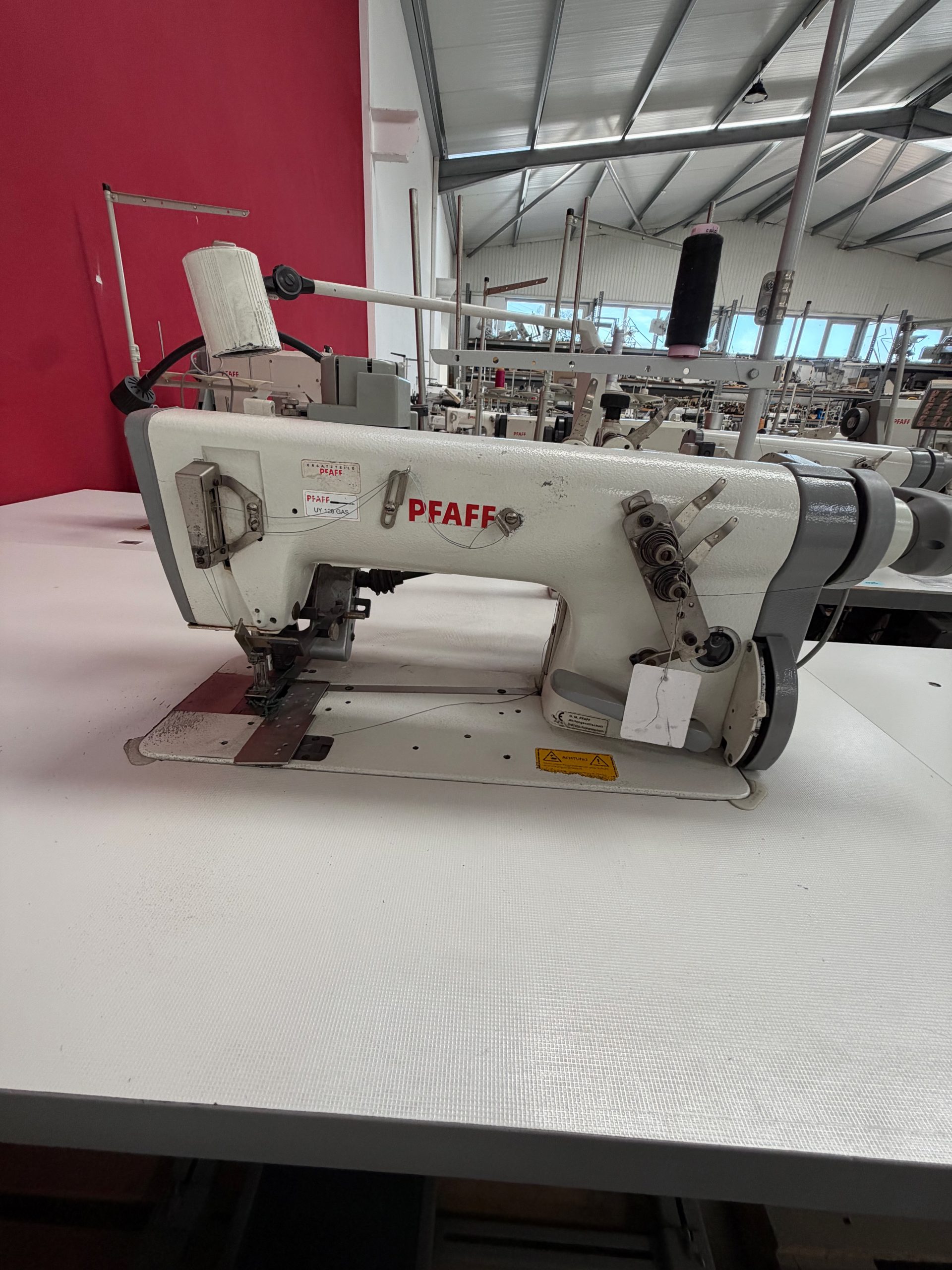 Pfaff 5483 - Image 1