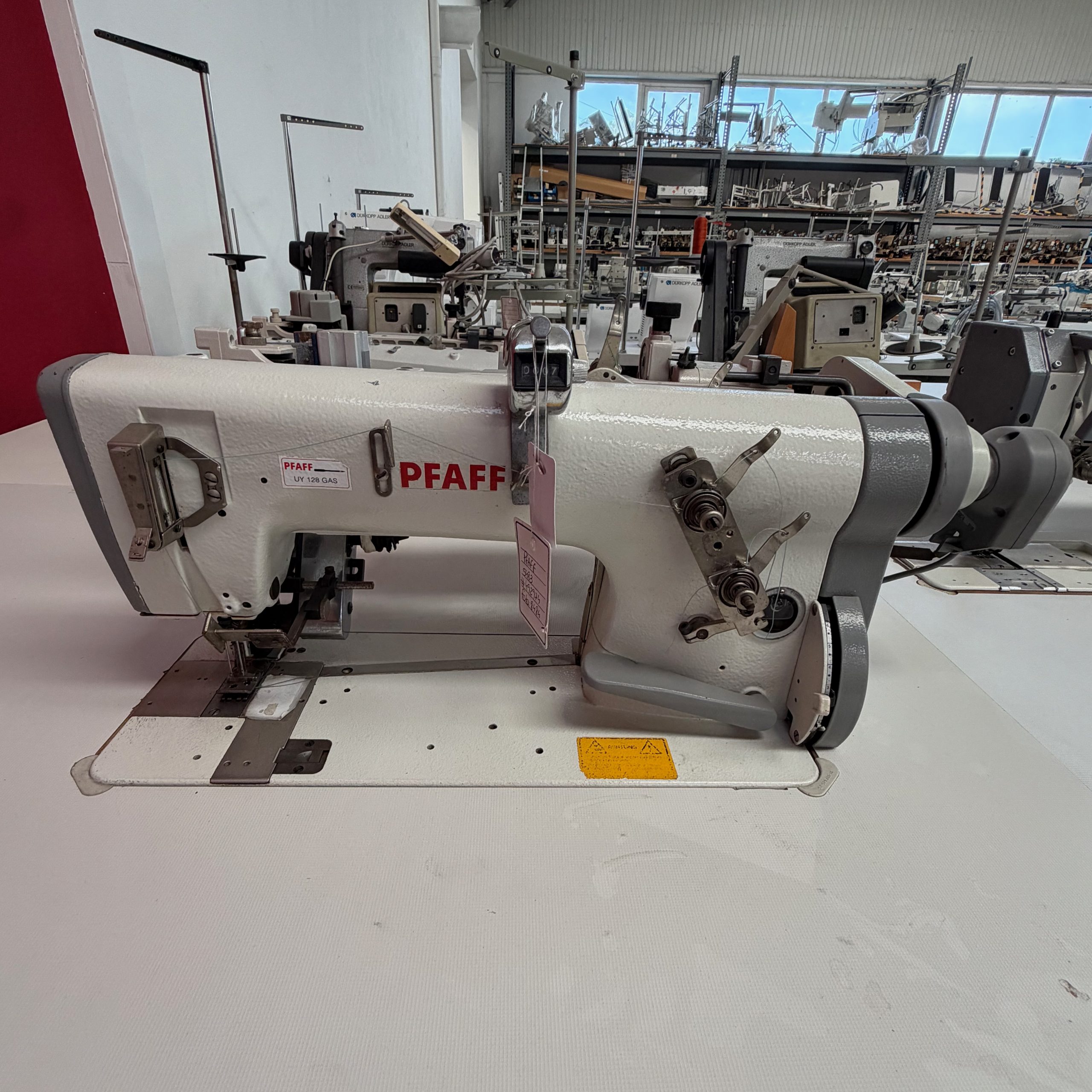 Pfaff 5483 - Image 1