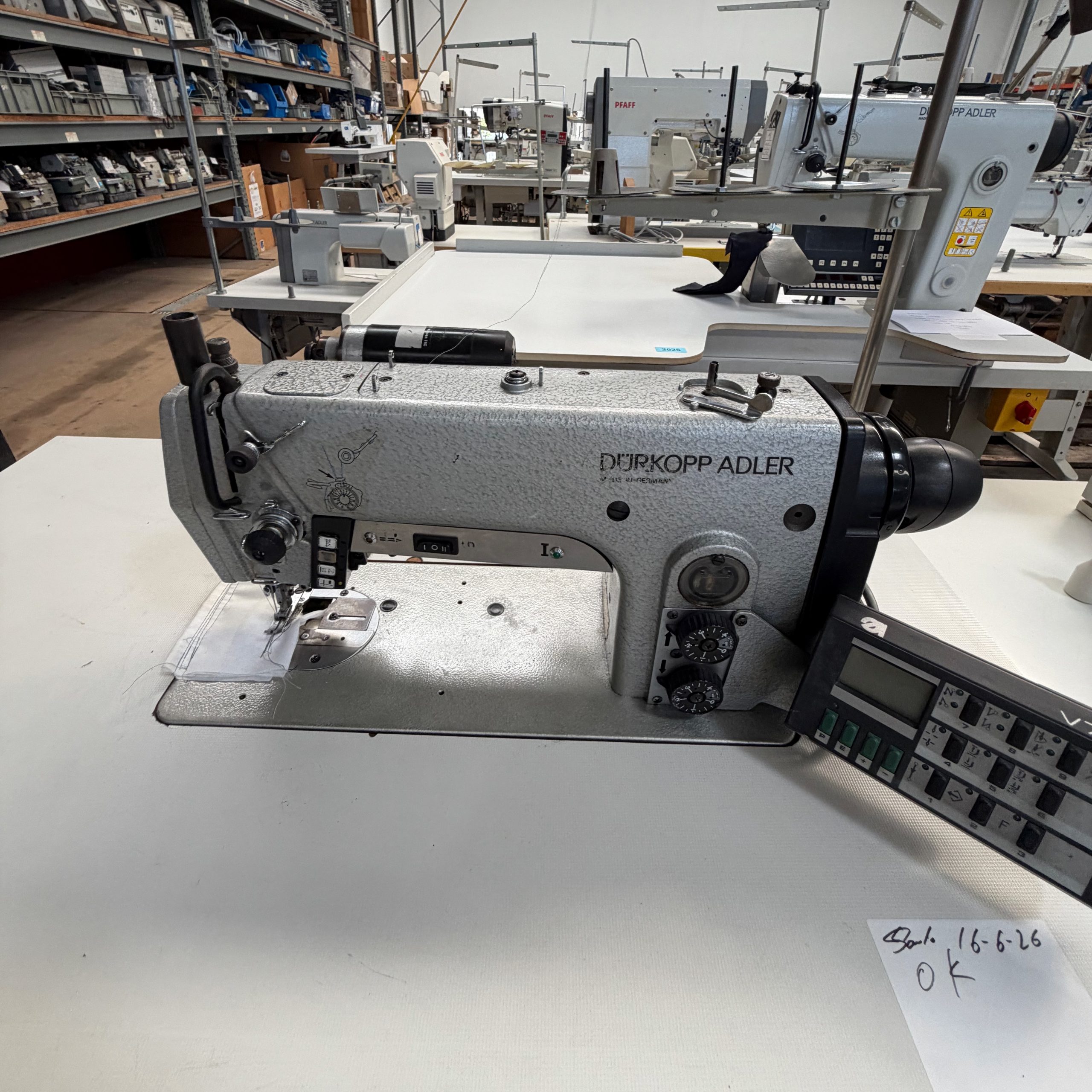 DA 272-740142 - Image 1